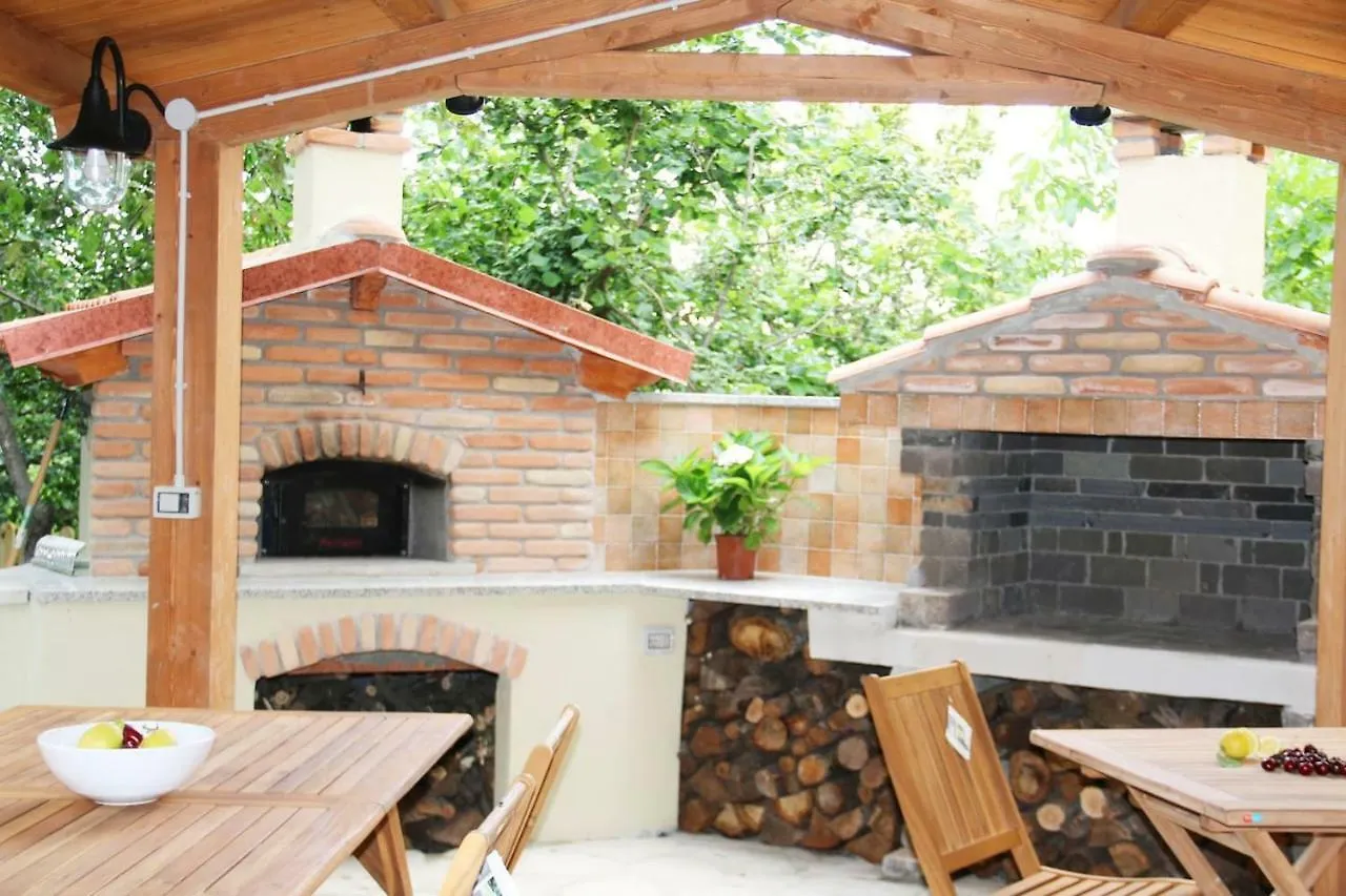 Casa Vacanze il Giardino - Appartamento Agrifoglio Aritzo